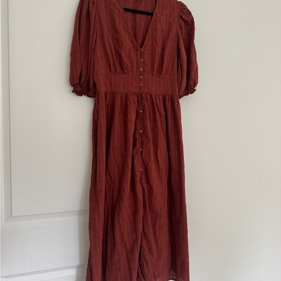 Old Navy women’s Fit & Flare Puff-Sleeve Dobby rust colored Midi Dress LARGE - Picture 5 of 6